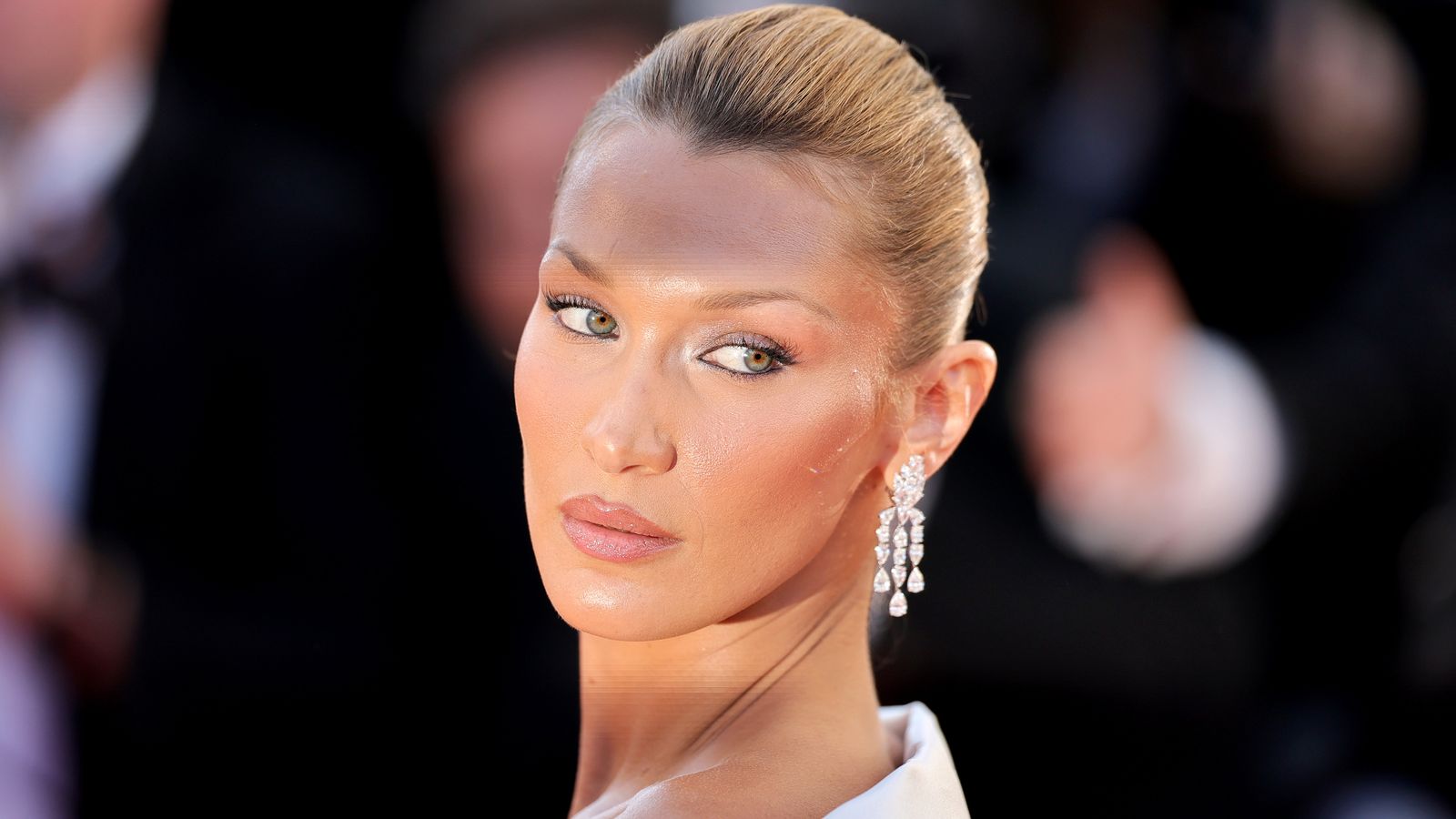 Bella Hadid's Sculpted Bun Is Ready for Wedding Season