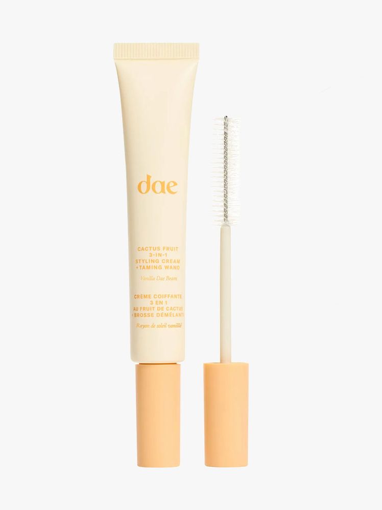 Dae	Cactus Fruit 3in1 Styling Cream  Taming Wand in Vanilla Dae Beam on light gray background
