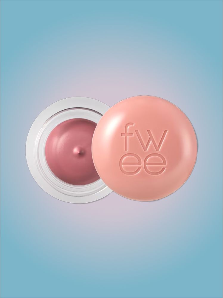 Fwee Blurry Pudding Pot in branded component on a pink and blue background