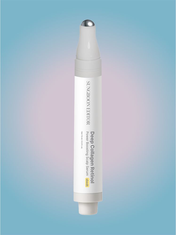 Sungboon Editor Deep Collagen Retinol Scalp Serum in branded component on a pink and blue background